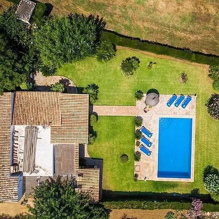 Relax In A Natural Environment Next To By Renthousing Villa